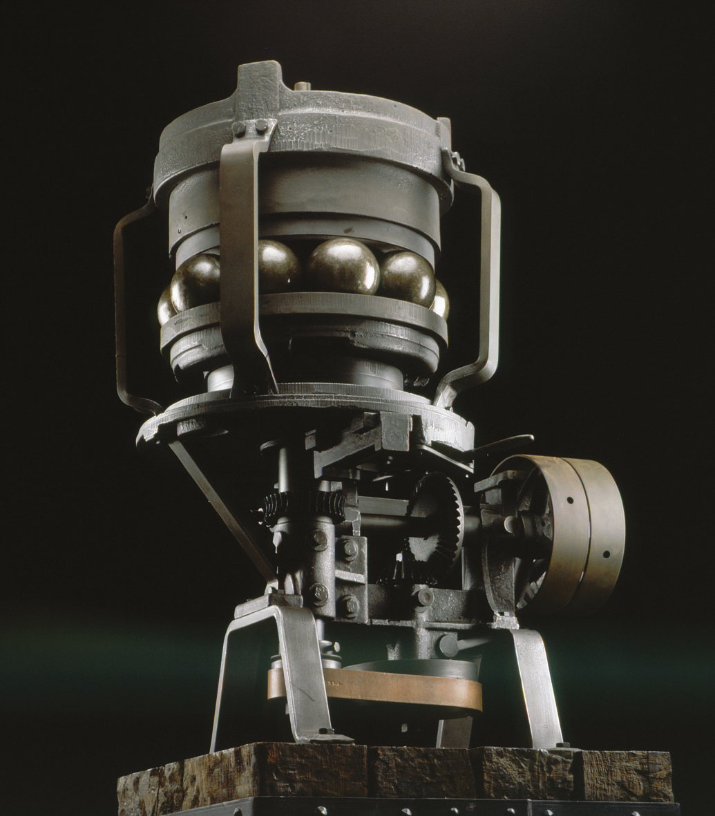 125年前的1980年7月17日，弗里德里希&middot;費(fèi)舍爾發(fā)明的球磨機(jī)獲得了（德國）帝國專利局批準(zhǔn)的專利（專利號(hào)55783）