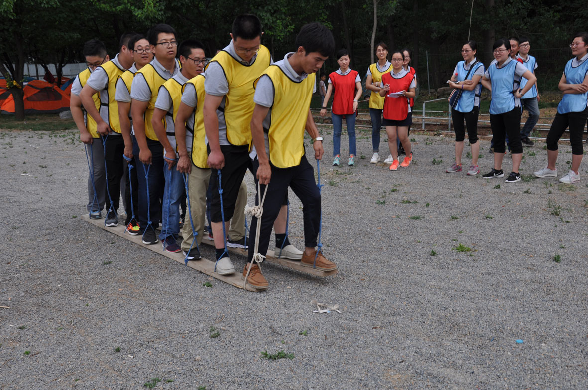 &ldquo;步伐跟隨夢想，青春你我同行&rdquo;&mdash;&mdash;濟南市鴻慷機電設(shè)備有限公司端午節(jié)出游活動